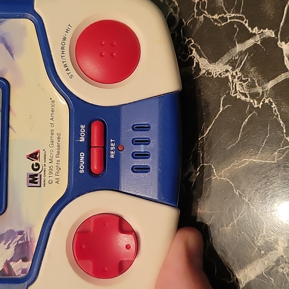 Vintage 1995 Grand Slam Baseball Electronic Handheld Game Micro Game of America - Picture 3 of 5
